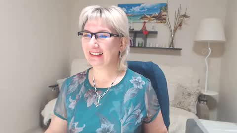 Snapshot of leilamays chatting on January 29, 1:48 am Leila Kinky online show from January 29, 1:48 am