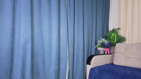 Alexandria online show from October 19, 8:44 pm