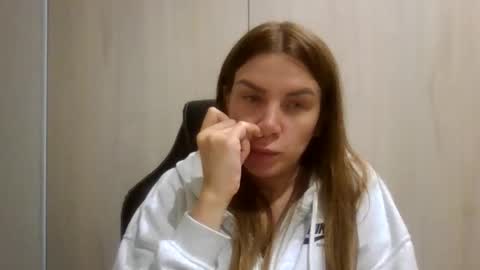 Snapshot of lena6122000 chatting on September 30, 6:46 pm lena6122000 online show from September 30, 6:46 pm