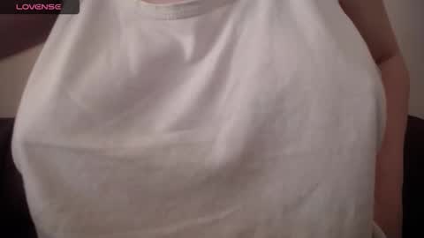 lenagolden online show from February 21, 9:32 am