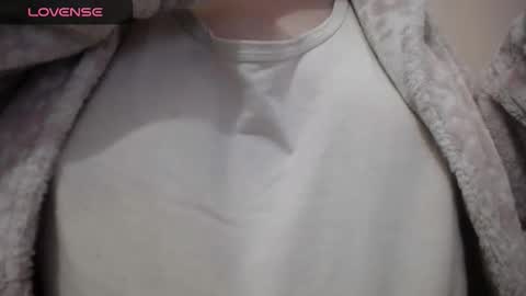 lenagolden online show from December 15, 12:54 pm