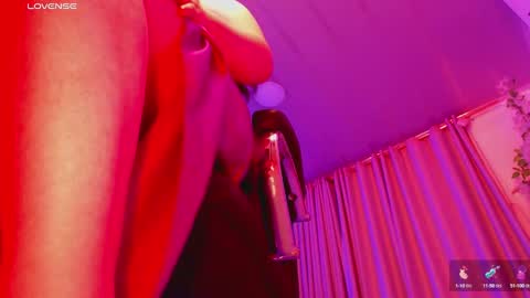 Lenna Kang online show from November 11, 12:06 am