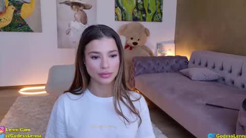 Snapshot of lenna_godess chatting on February 10, 7:36 am Lenna Goddess online show from February 10, 7:36 am