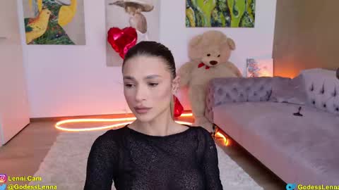 Snapshot of lenna_godess chatting on February 23, 7:28 am Lenna Goddess online show from February 23, 7:28 am