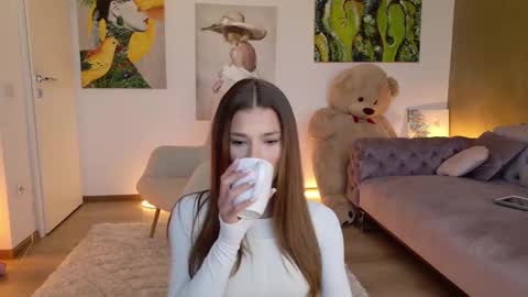Snapshot of lenna_godess chatting on January 29, 7:15 am Lenna Goddess online show from January 29, 7:15 am