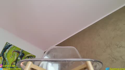 Snapshot of lenna_godess chatting on September 27, 6:42 am Lenna Goddess online show from September 27, 6:42 am