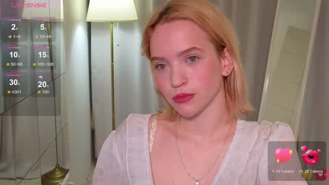 Snapshot of leo_lulu chatting on January 11, 3:20 pm Ashly online show from January 11, 3:20 pm