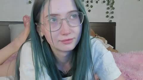 Leona online show from May 29, 10:13 am