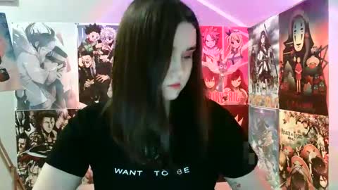 Snapshot of leraaa72 chatting on February 28, 6:41 pm little secret online show from February 28, 6:41 pm