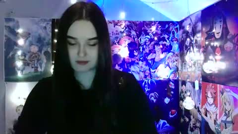 Snapshot of leraaa72 chatting on December 19, 10:13 am little secret online show from December 19, 10:13 am