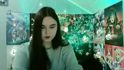 Snapshot of leraaa72 chatting on December 6, 4:36 am little secret online show from December 6, 4:36 am