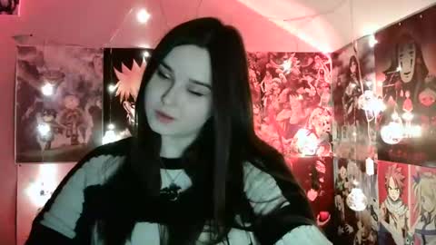 Snapshot of leraaa72 chatting on January 3, 4:22 am little secret online show from January 3, 4:22 am