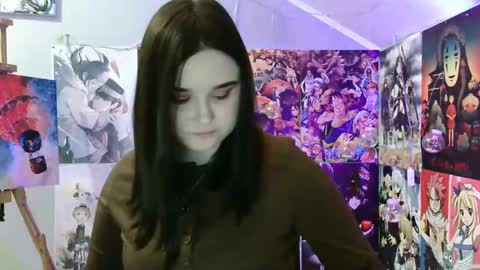 Snapshot of leraaa72 chatting on February 12, 8:27 am little secret online show from February 12, 8:27 am
