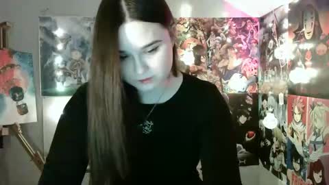 Snapshot of leraaa72 chatting on January 9, 7:10 am little secret online show from January 9, 7:10 am
