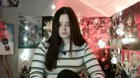 Snapshot of leraaa72 chatting on January 17, 8:02 am little secret online show from January 17, 8:02 am