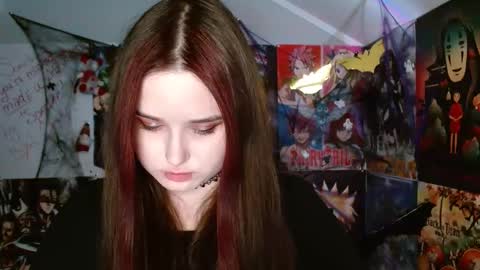 Snapshot of leraaa72 chatting on October 11, 6:54 pm little secret online show from October 11, 6:54 pm