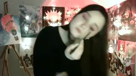 Snapshot of leraaa72 chatting on January 5, 7:49 am little secret online show from January 5, 7:49 am