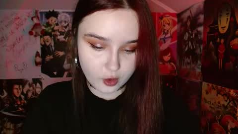 Snapshot of leraaa72 chatting on September 22, 6:01 am little secret online show from September 22, 6:01 am