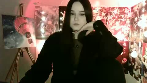 Snapshot of leraaa72 chatting on January 6, 7:42 am little secret online show from January 6, 7:42 am