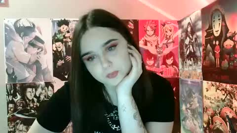 Snapshot of leraaa72 chatting on March 4, 7:11 pm little secret online show from March 4, 7:11 pm