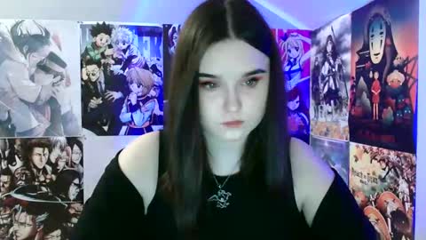 Snapshot of leraaa72 chatting on March 11, 7:25 pm little secret online show from March 11, 7:25 pm
