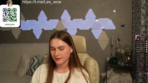 Snapshot of lesliekorfs chatting on October 23, 7:09 pm LeslieKorfs online show from October 23, 7:09 pm