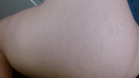 lesly online show from November 26, 11:50 pm