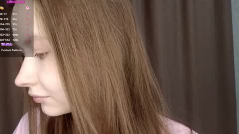 Alice online show from March 27, 5:02 pm