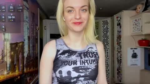 Kate online show from May 21, 11:08 am