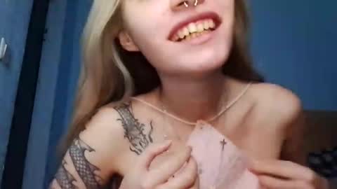 lesyawhite online show from November 27, 6:22 pm