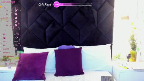 letiziia online show from April 8, 8:55 pm