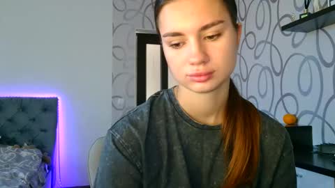 Emily online show from October 16, 6:16 am