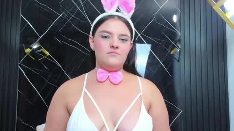 Snapshot of lexa_lust chatting on October 8, 11:36 am Lexa online show from October 8, 11:36 am