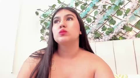 Snapshot of lexi_bloom chatting on September 20, 11:08 am Gabrielle online show from September 20, 11:08 am