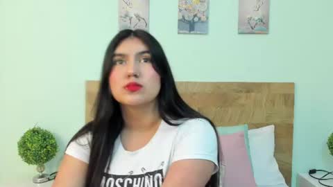Gabrielle online show from July 17, 11:58 am