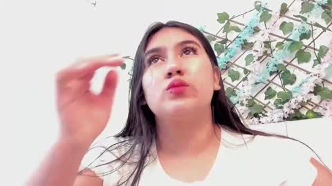 Snapshot of lexi_bloom chatting on September 26, 10:24 am Gabrielle online show from September 26, 10:24 am