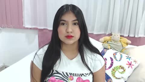 Snapshot of lexi_bloom chatting on January 31, 10:52 am Gabrielle online show from January 31, 10:52 am