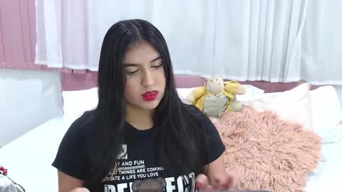 Snapshot of lexi_bloom chatting on January 3, 10:52 am Gabrielle online show from January 3, 10:52 am