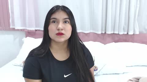 Snapshot of lexi_bloom chatting on February 7, 11:01 am Gabrielle online show from February 7, 11:01 am