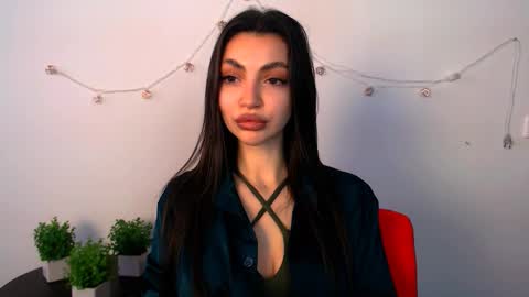 Alexia online show from March 28, 1:32 pm