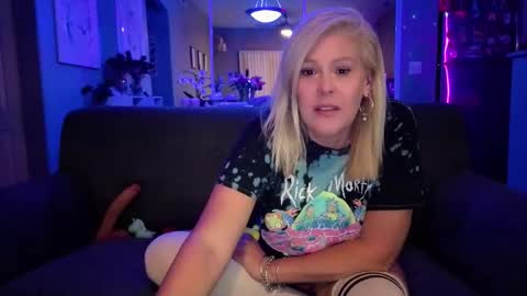 Lexi online show from December 16, 4:18 am