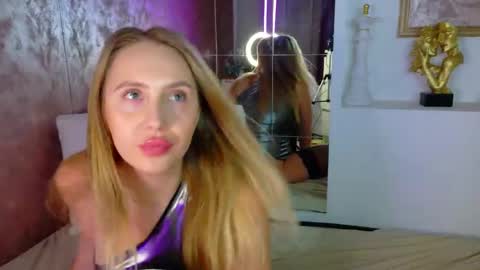 LEXXY online show from December 15, 5:12 am