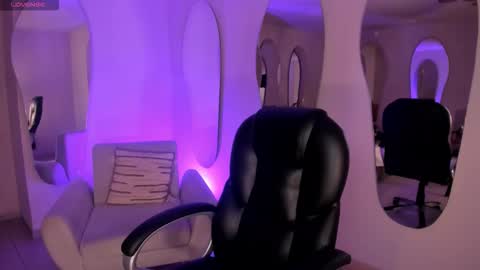 Lexie  online show from October 7, 9:19 pm