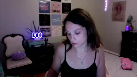 lexwyoex online show from October 6, 3:01 am