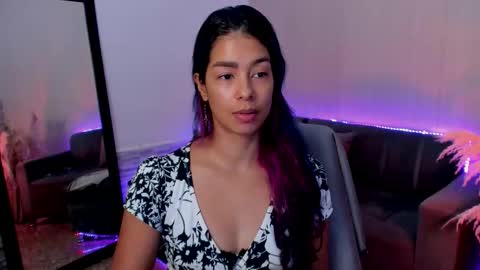 Snapshot of lexy_fox2 chatting on October 12, 4:37 am Lexy online show from October 12, 4:37 am
