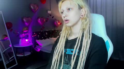 Snapshot of lexy_woorhez chatting on February 28, 10:20 am Lexy online show from February 28, 10:20 am