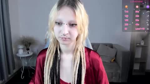 Snapshot of lexy_woorhez chatting on October 1, 11:15 am Lexy online show from October 1, 11:15 am