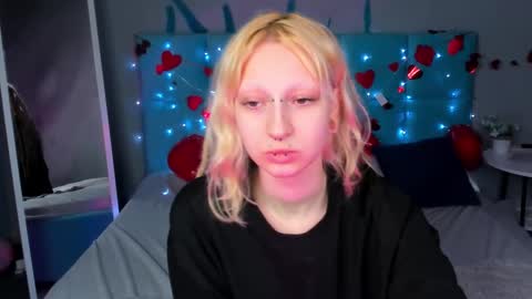 Snapshot of lexy_woorhez chatting on February 20, 10:27 am Lexy online show from February 20, 10:27 am