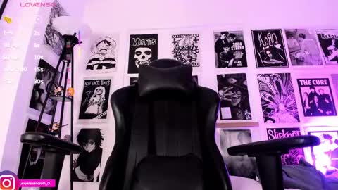 Snapshot of lexyjoyce chatting on October 12, 9:39 pm LexyJoyce online show from October 12, 9:39 pm