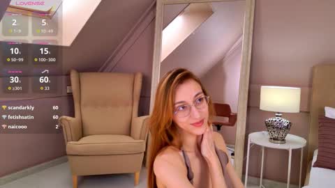 leyaatwood online show from February 21, 7:31 am